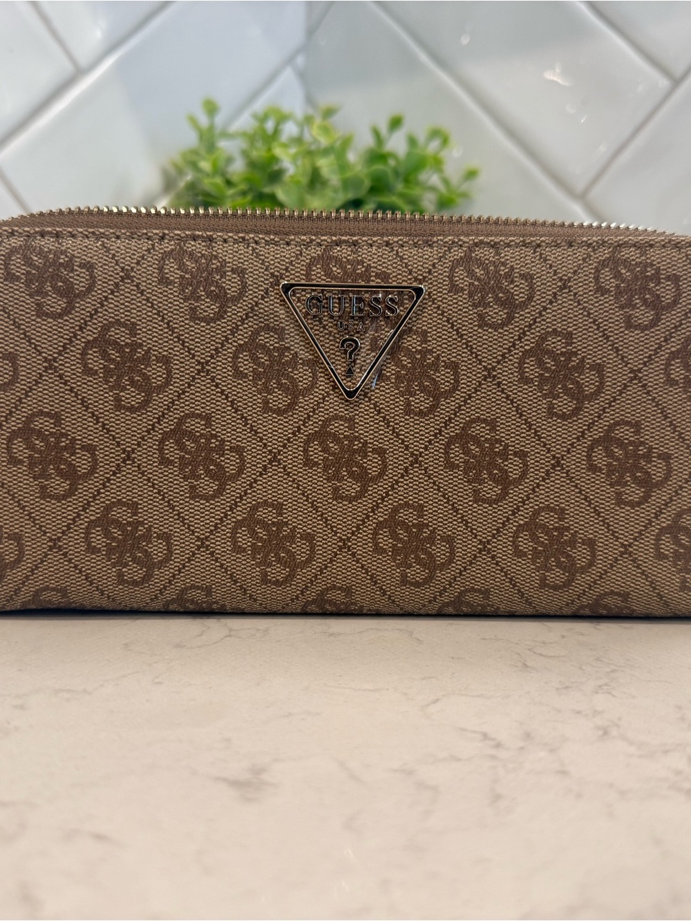 GUESS Brown Signature Logo Zip Cosmetic Pouch